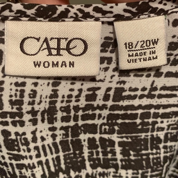 Hi-lo blouse - Picture 4 of 4